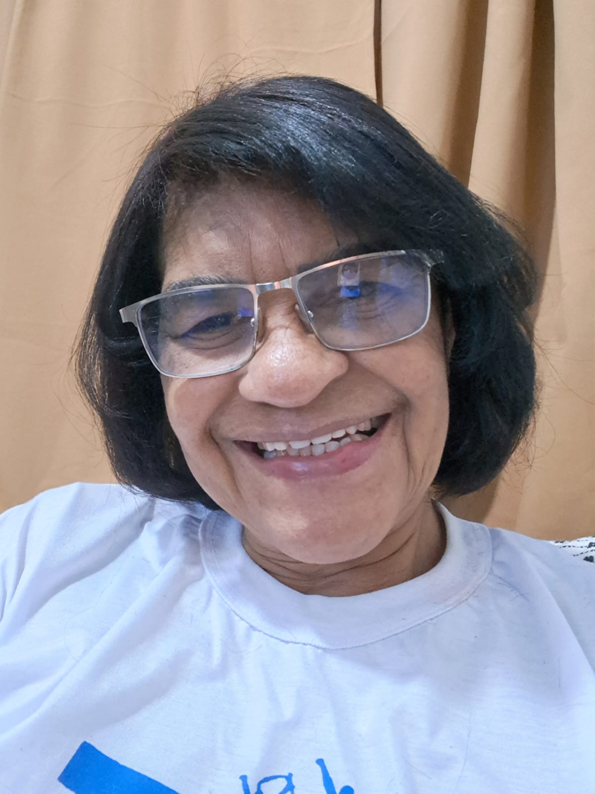 Elizabeth Martins